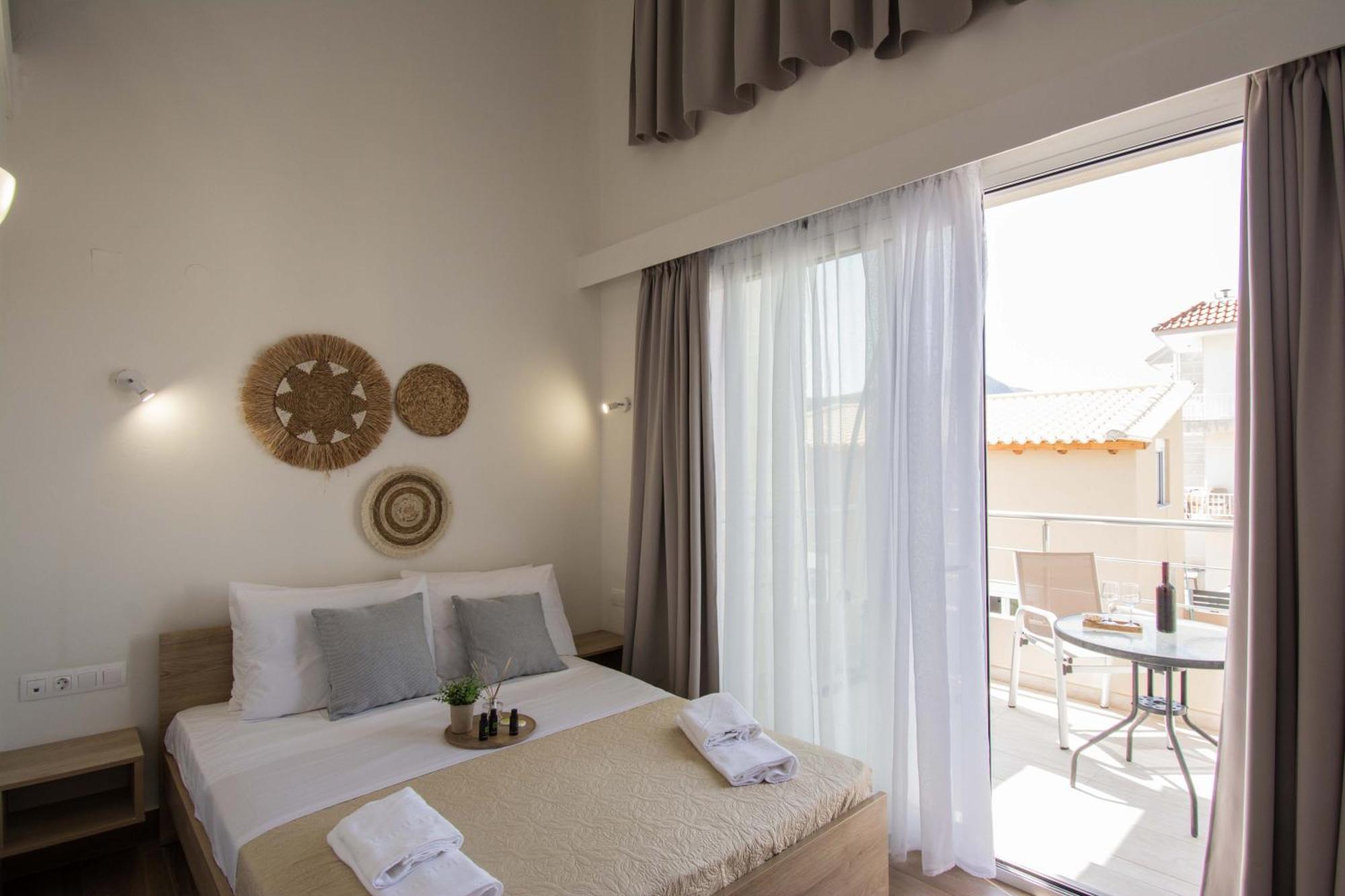 Michalianna Suites Gouves Exterior foto