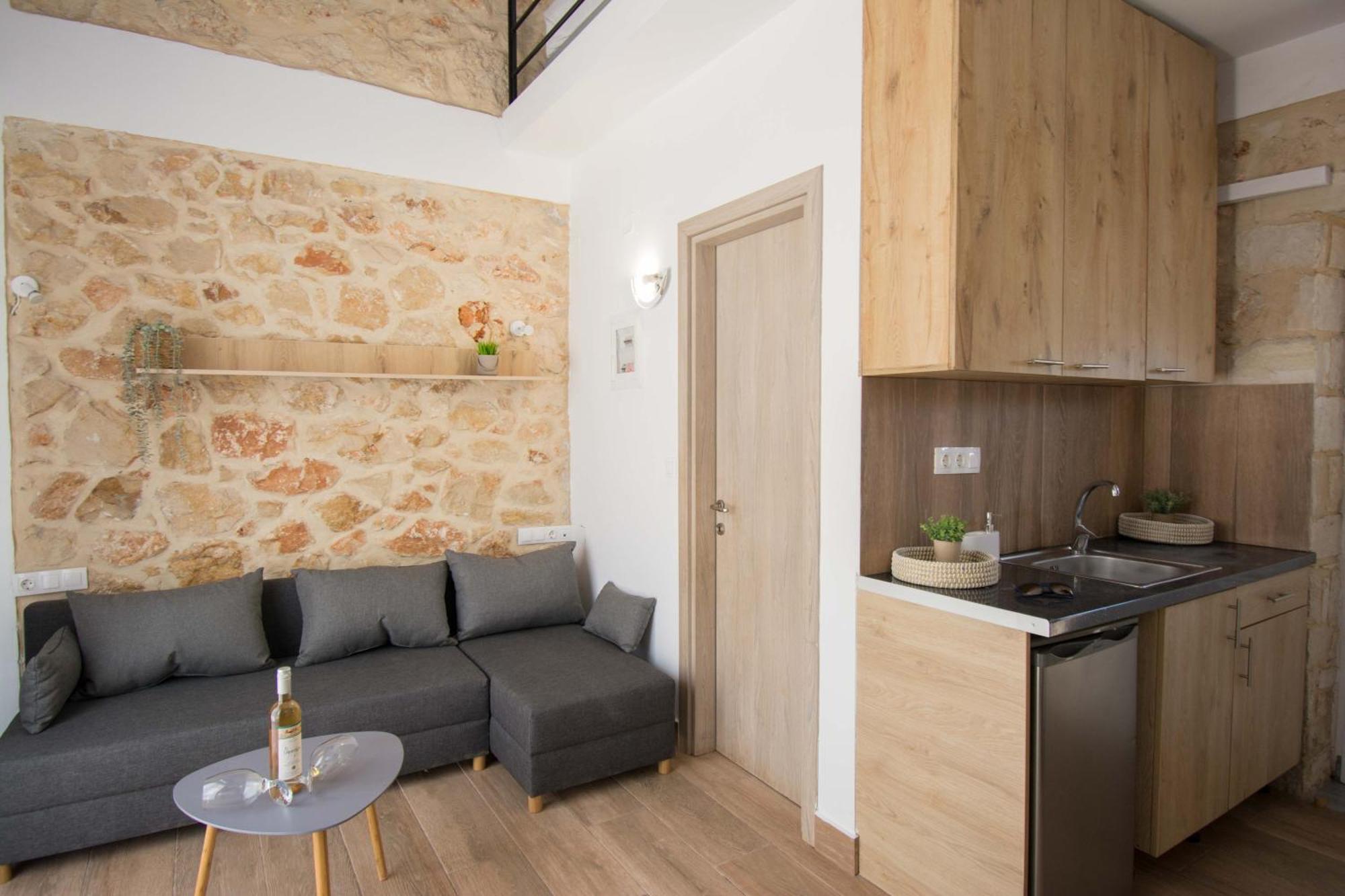 Michalianna Suites Gouves Exterior foto
